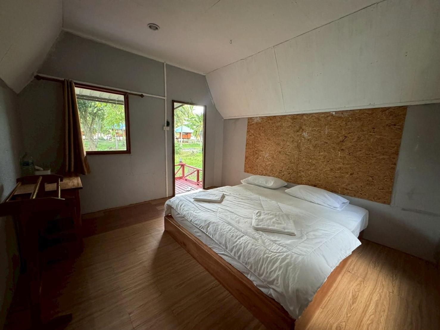Libong Beach Resort 3* Ko Libong